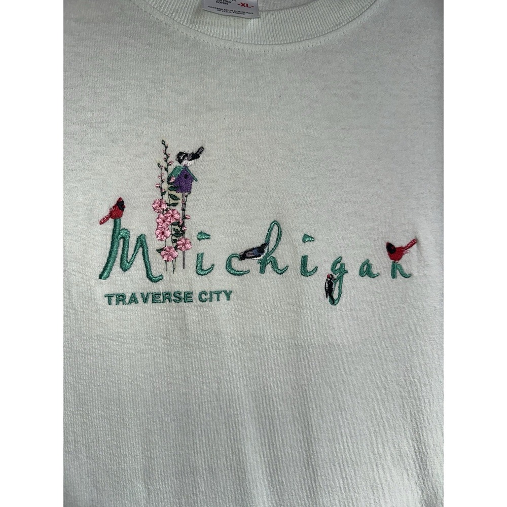 Vintage Green 90s Birds Embroidered Michigan Women's XL T-shirt  USA Made